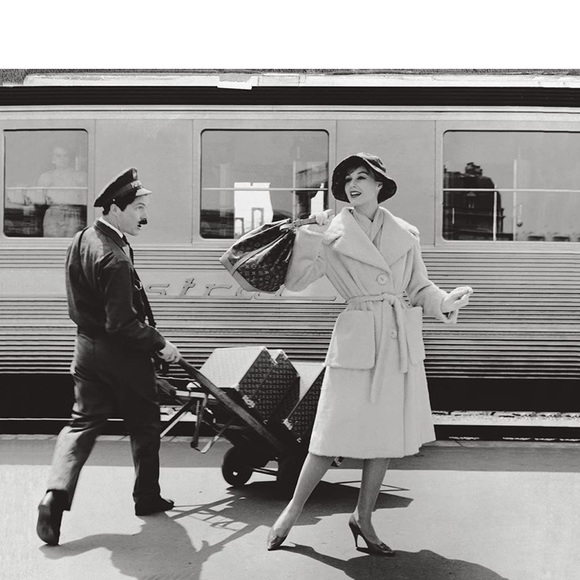 Louis Vuitton Coffee Table Book modern luxury NEW SOLD OUT - Picture 4 of 7